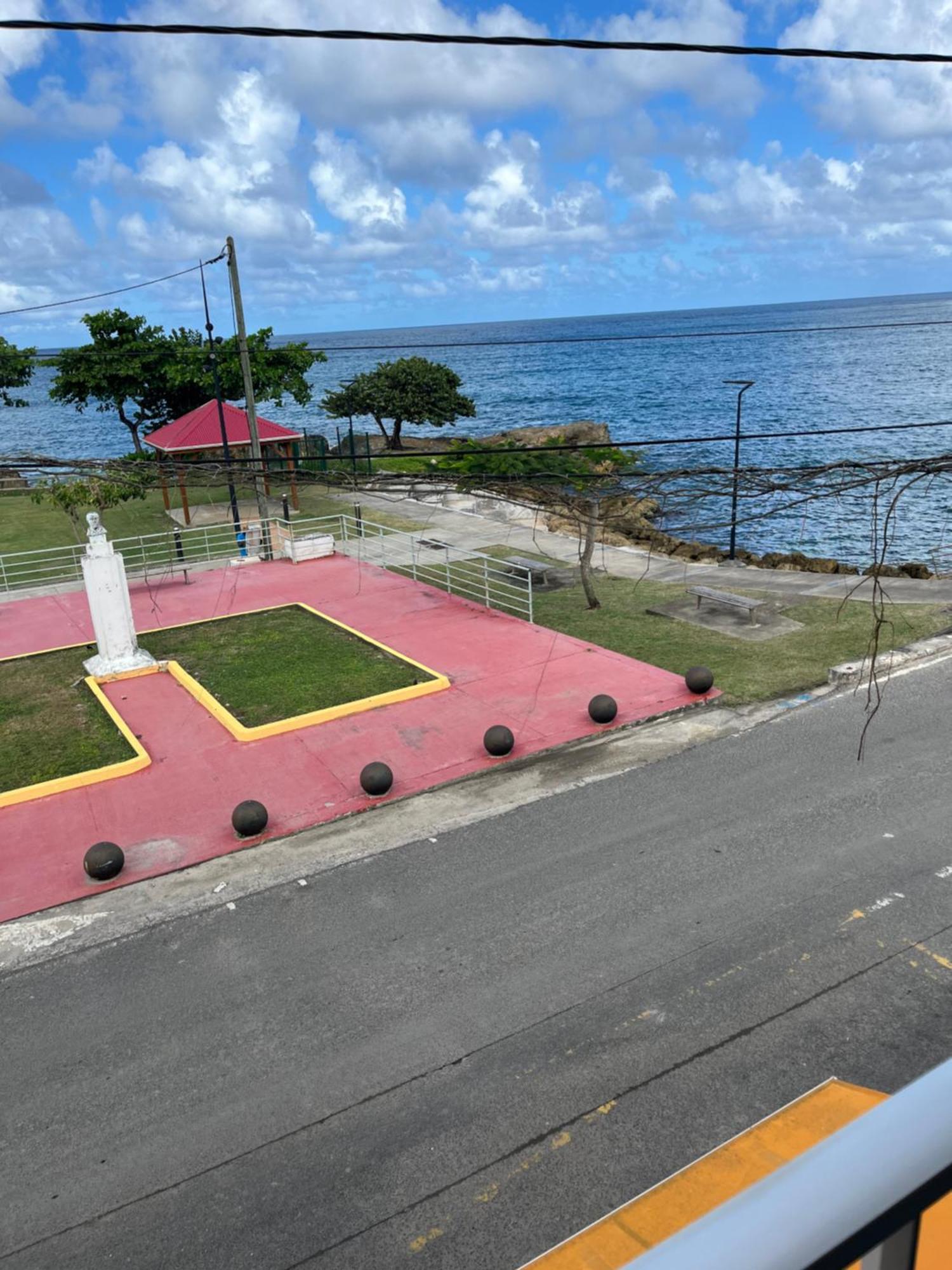 La Residence Du Sportif Bernard Anse-Bertrand Exterior foto